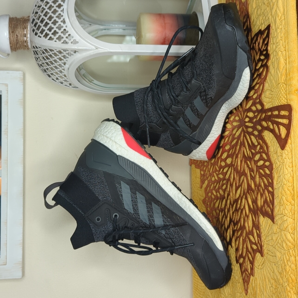 Adidas Terrex  Men's hiker shoes/boots
